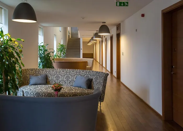 Erzsebet Nagy Szalloda